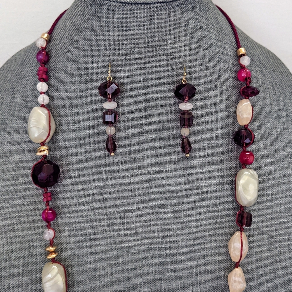 Chico's Multi-Colored Beaded Necklace, Earring and Bracelet Set - Picture 4 of 7